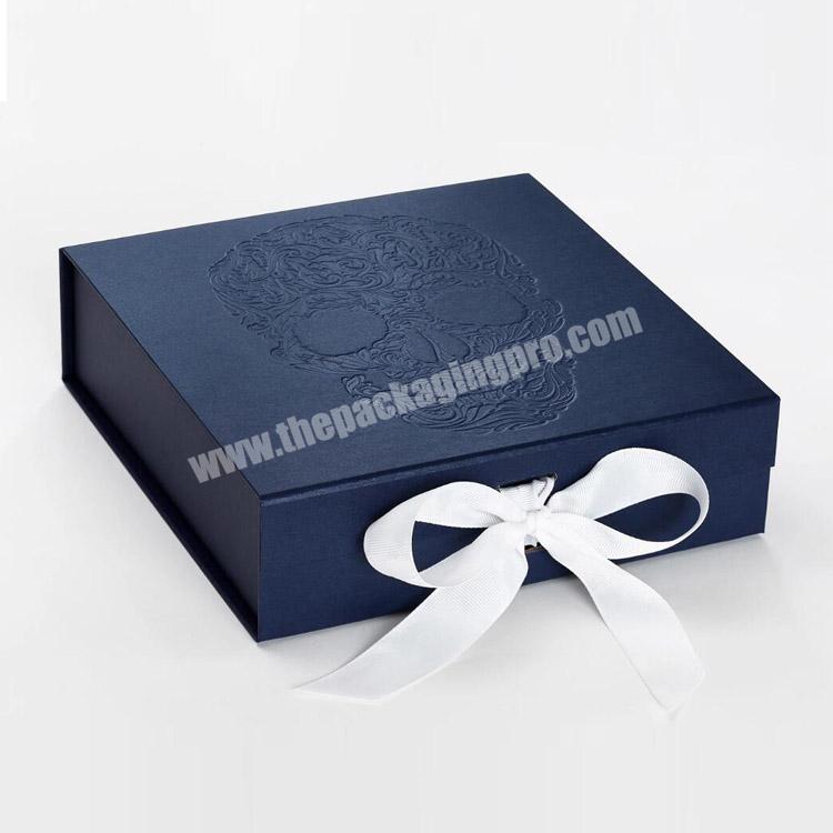 Magnetic folding navy blue gift recycled gift luxury paper box with embossed logo
