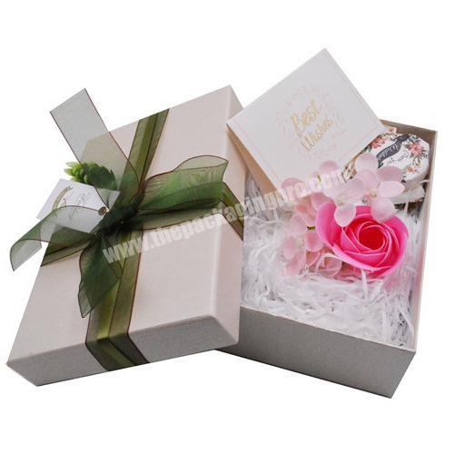 Manufacturer Custom Elegant Design with Ribbon and Bow Paper Box Gift Packiging Box for Birthday Gifts Candy Hairpins Watches