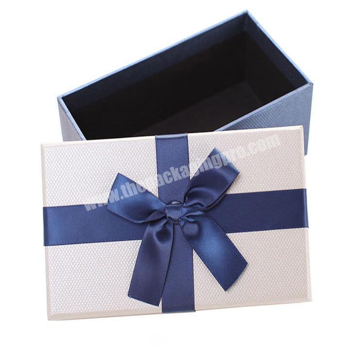 Manufacturer Custom Paperboard Decorative Christmas Birthday Cardboard Gift Packaging Paper Boxes with Ribbon Bow