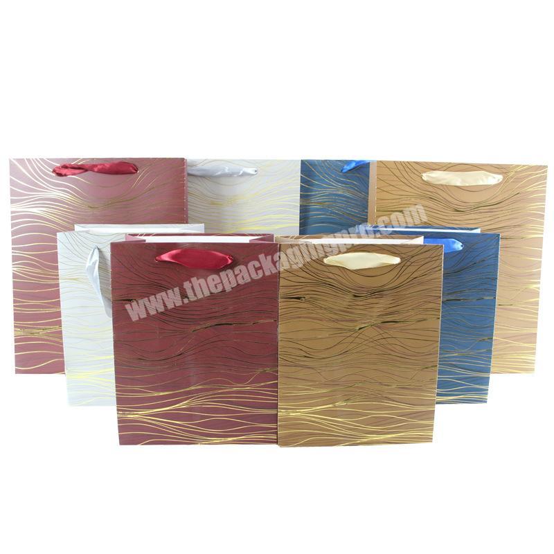Manufacturer custom shopping paper bag gift box set, clothing packing bag