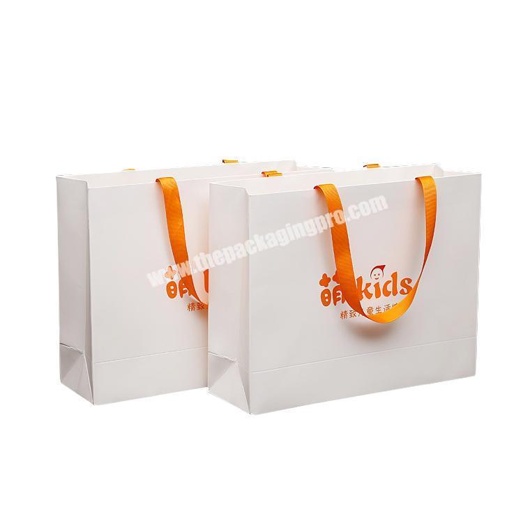 Manufacturer Customized Logo Recyclable Packing CMYK Craft Art Paper Gift Bags Custom
