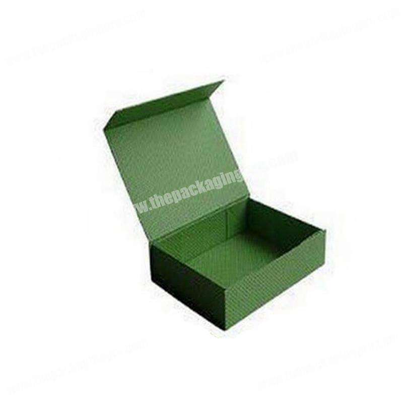Maxcool logo hot foil stamping foldable magnetic closure gift box cardboard