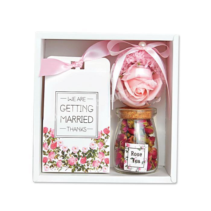 New design packaging box with custom logo  4 color printing bridesmaid gift box