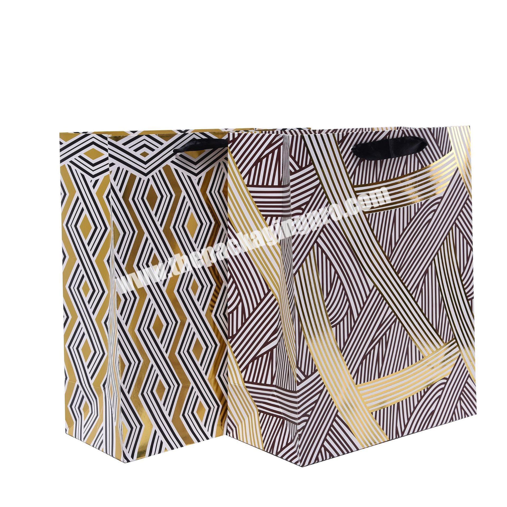 Newest fashion creative custom elegant gift paper bags clothing handbags custom printed white cardboard bags