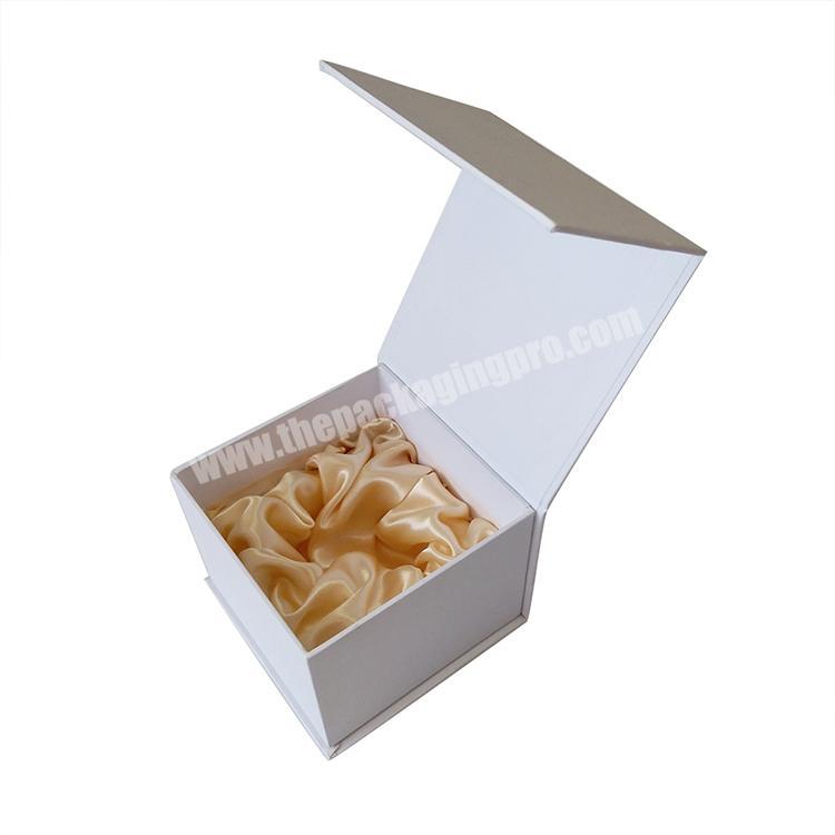 OEM Factory wholesales 8x8 gift cardboard paper boxes supplier