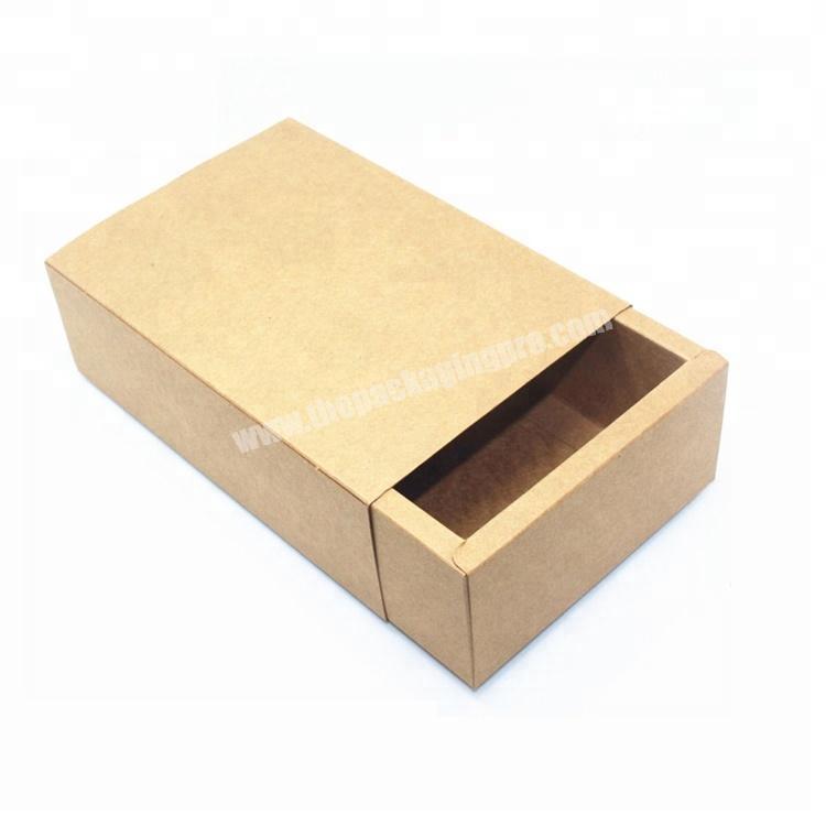 OEM service Eco- friendly reclyed kraft paper gift box with customized logo