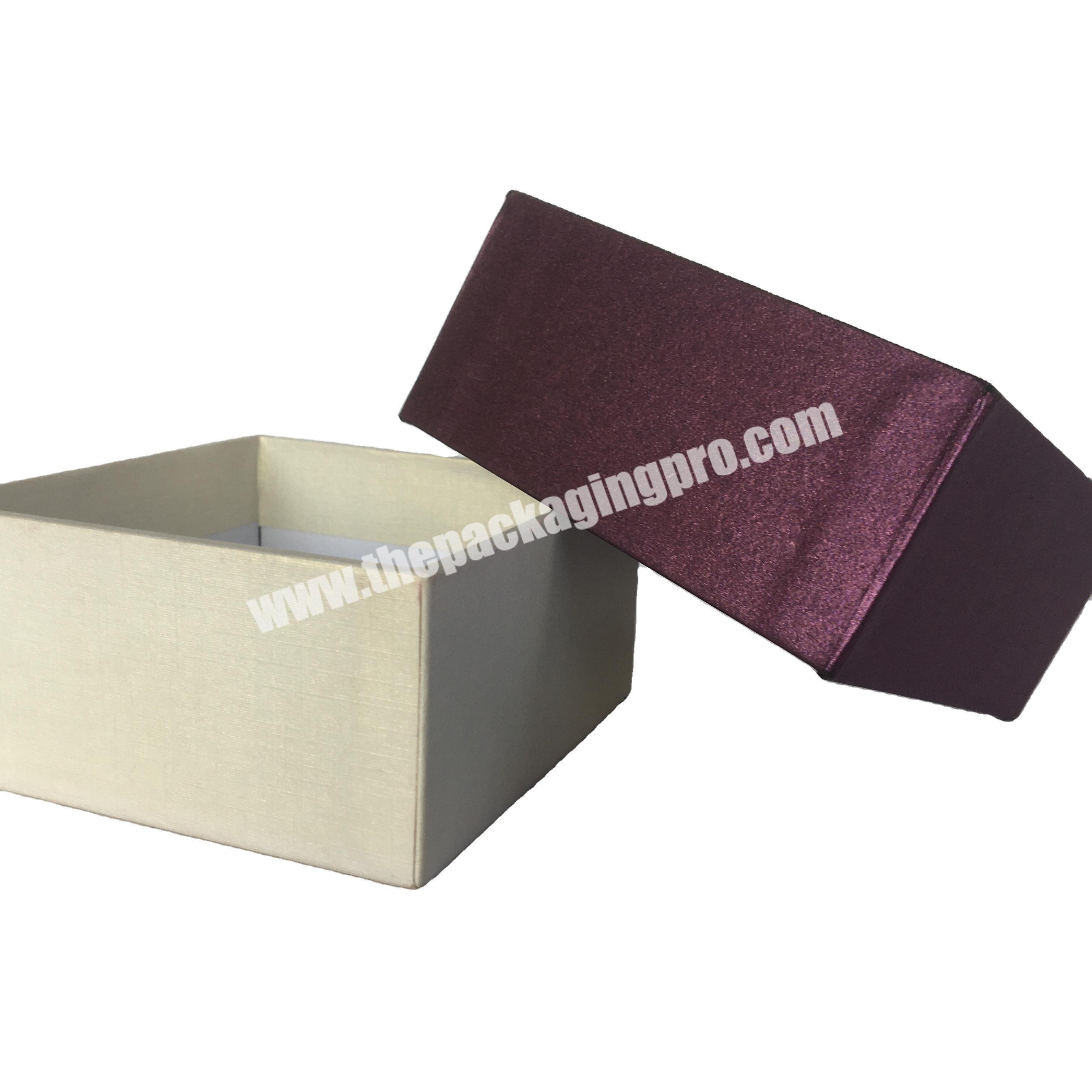 Packaging and making cardboard gift box for high-grade Tiandi cover products