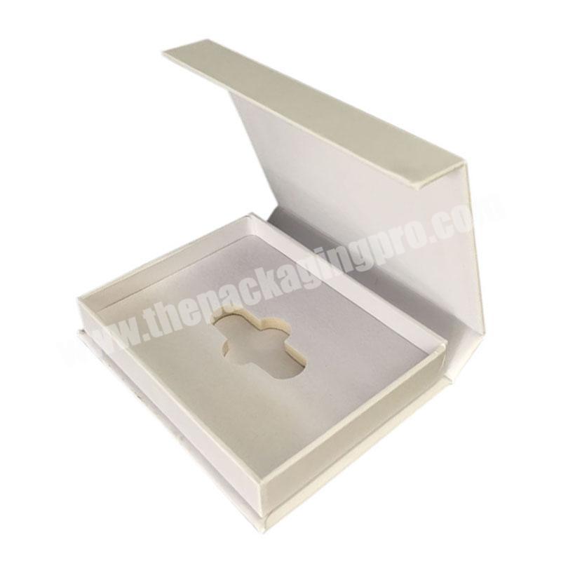 Packaging New Product Wholesale cheapest hot sale White Magnetic Gift Box