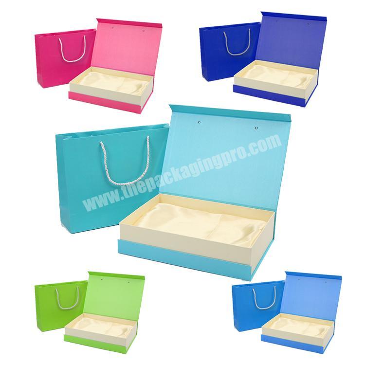 paper gift packaging box
