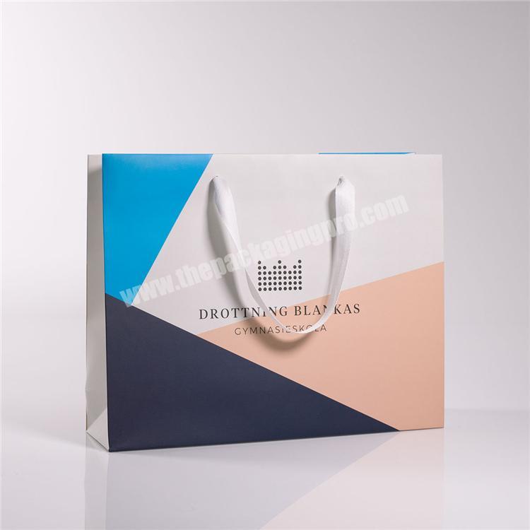 Paper Package Manufacturer wholesale water resistant shopping packaging paper bag