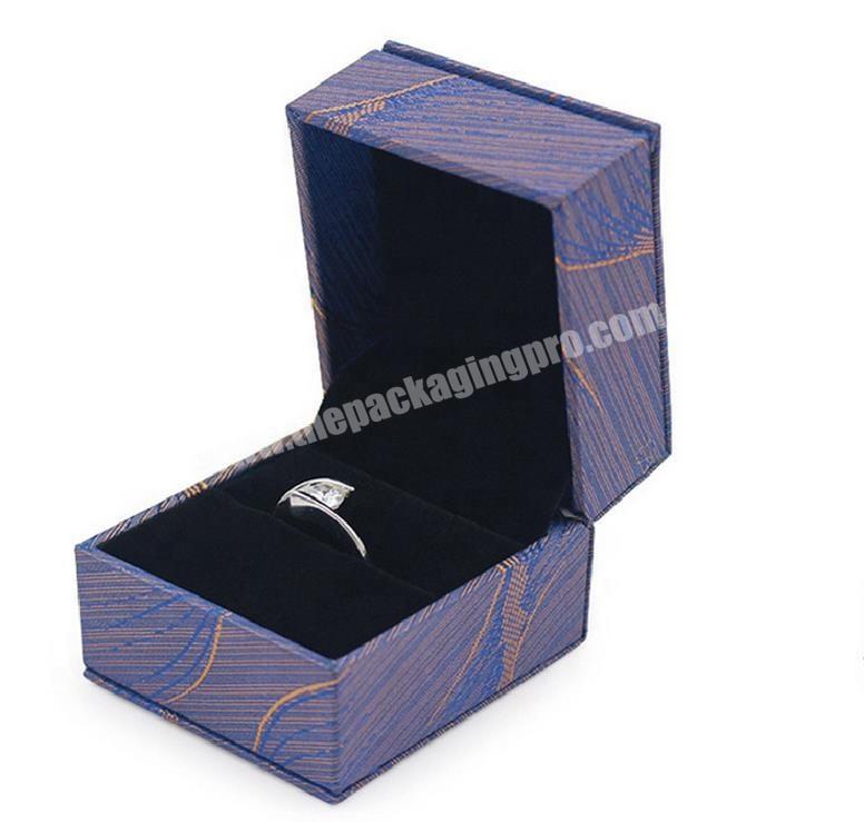 Paper Packaging Clamshell Shape Jewelry Box With Custom Logo