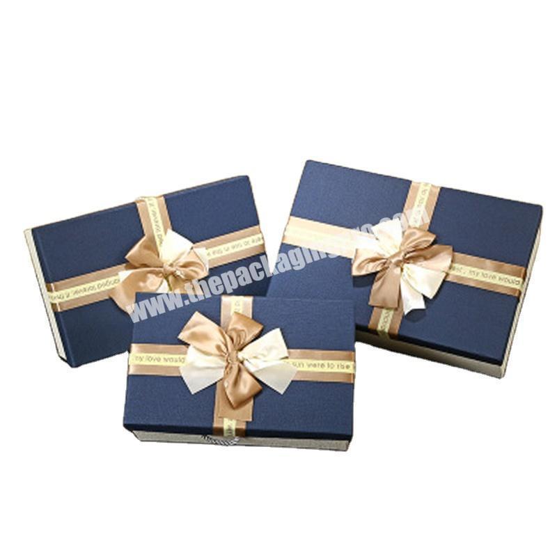 Paper Packaging Plant empty magnetic folding gift box with ribbon