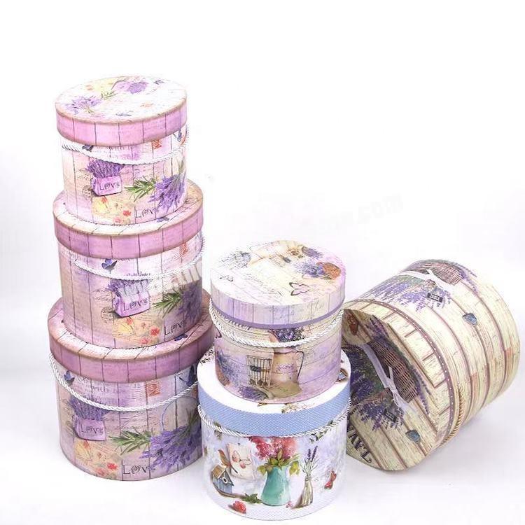 Paperboard Elegant Nested Gift Boxes Circular Gift Box With Foam Insert High-heeled Decorative Round Cardboard Boxes With Lids