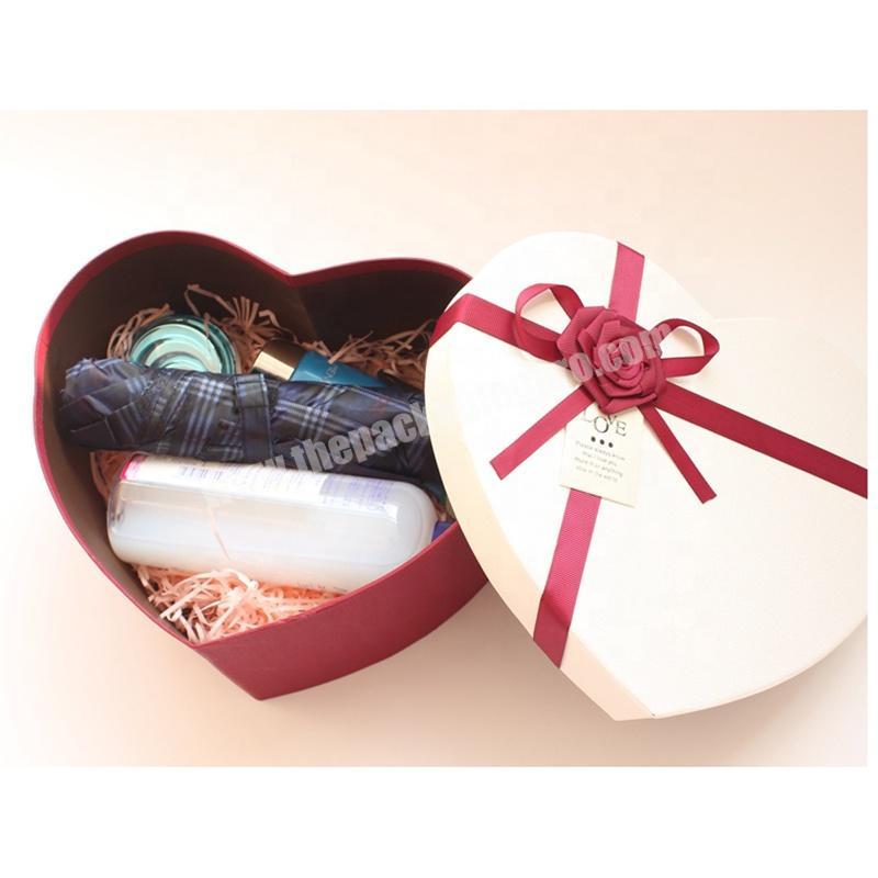 Recyclable Heart Shape Essential Oil Gift Packaging Box With Custom Logo