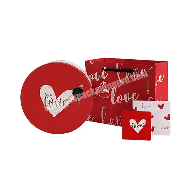 Reliable and Cheap red packaging Round paper gift box for chocolate candies on sale