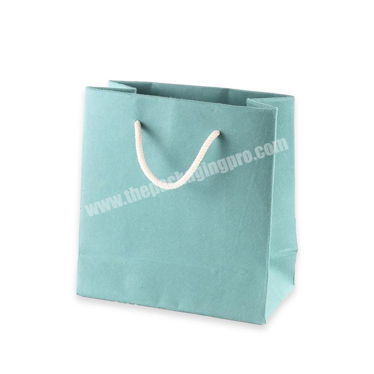 Reliable And Cheap Wholesale Packaging Paper Craft Bags Material For Clothes