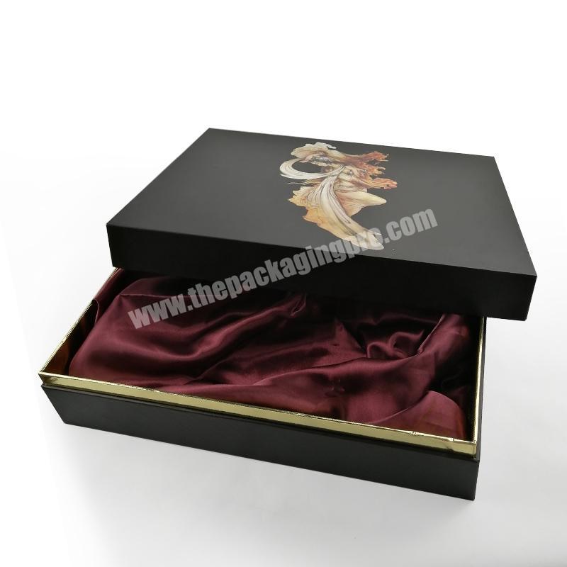 Rough Matt Black Cardboard Lid and Base Gift Box with Gold Paper Cuff