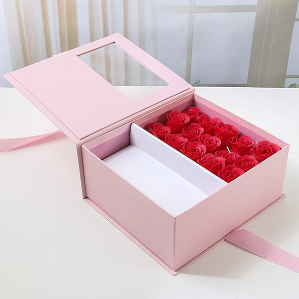 Square FLOWER BOUQUET BOX WITH OPEN WINDOW COVER