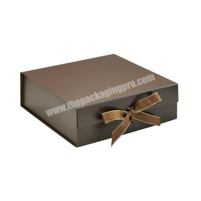 Standard large size coffee color magnetic foldable giftbox wholesale