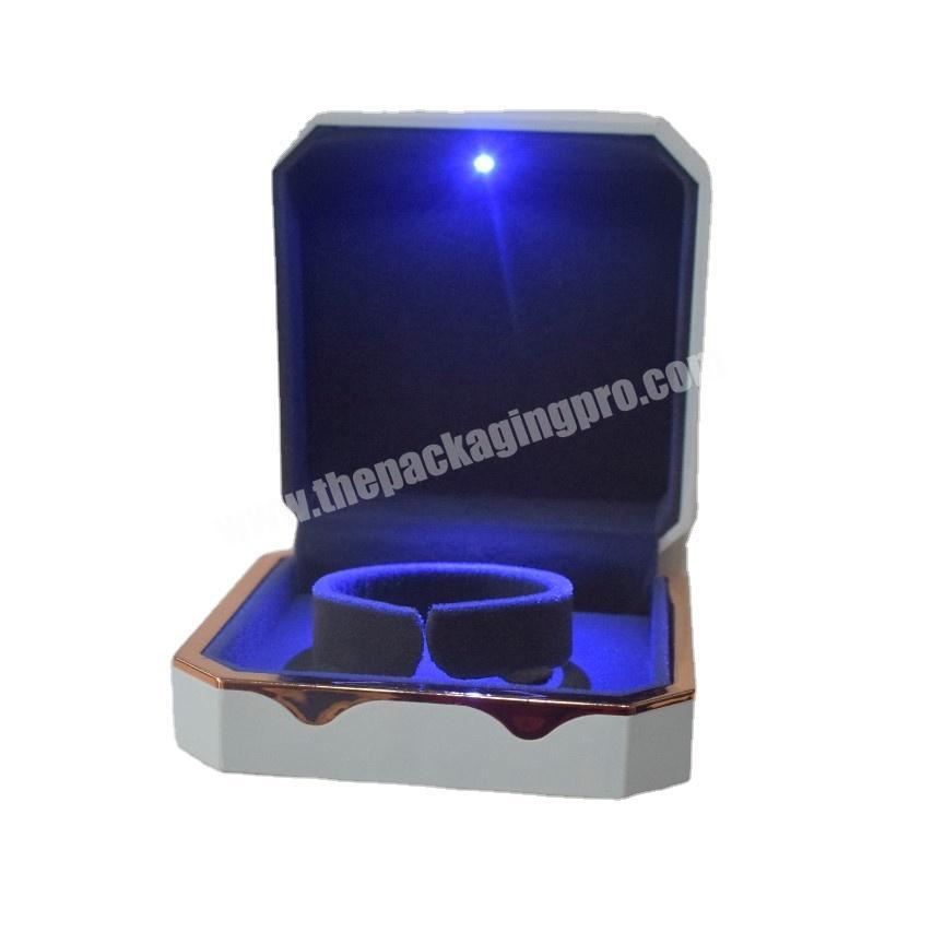 stylish and fashionable LED light octangle shape Bracelet box with Bronze color rim box size 10 x 10 x 5cm