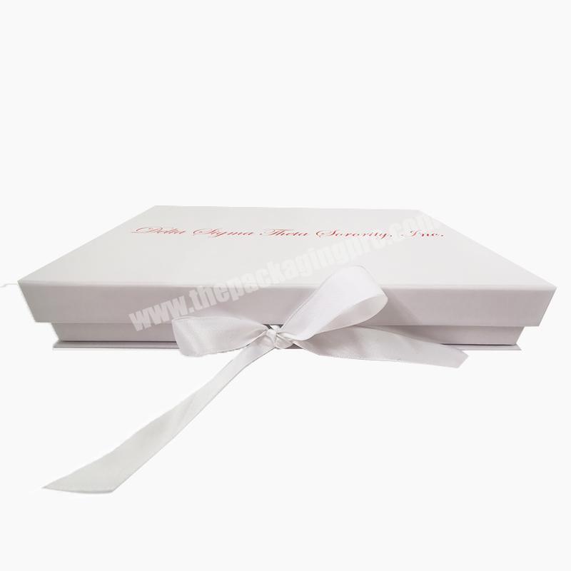 Tableware packaging paper cutlery magnetic box with ribbon