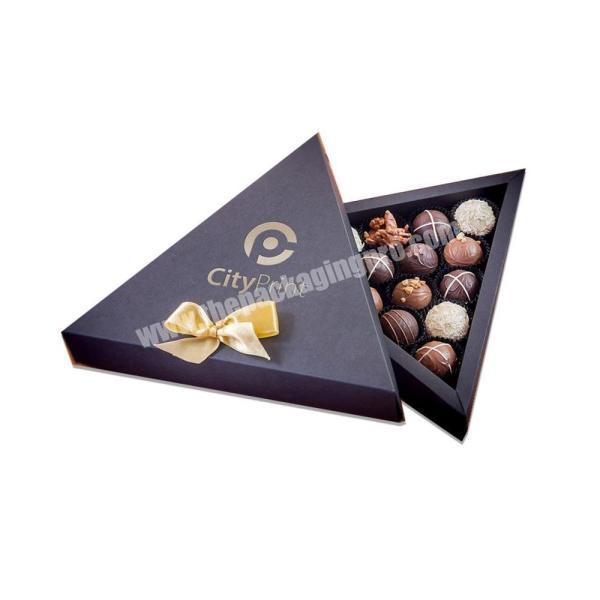 Triangle shape candy praline box packaging with paper divider for chocolate