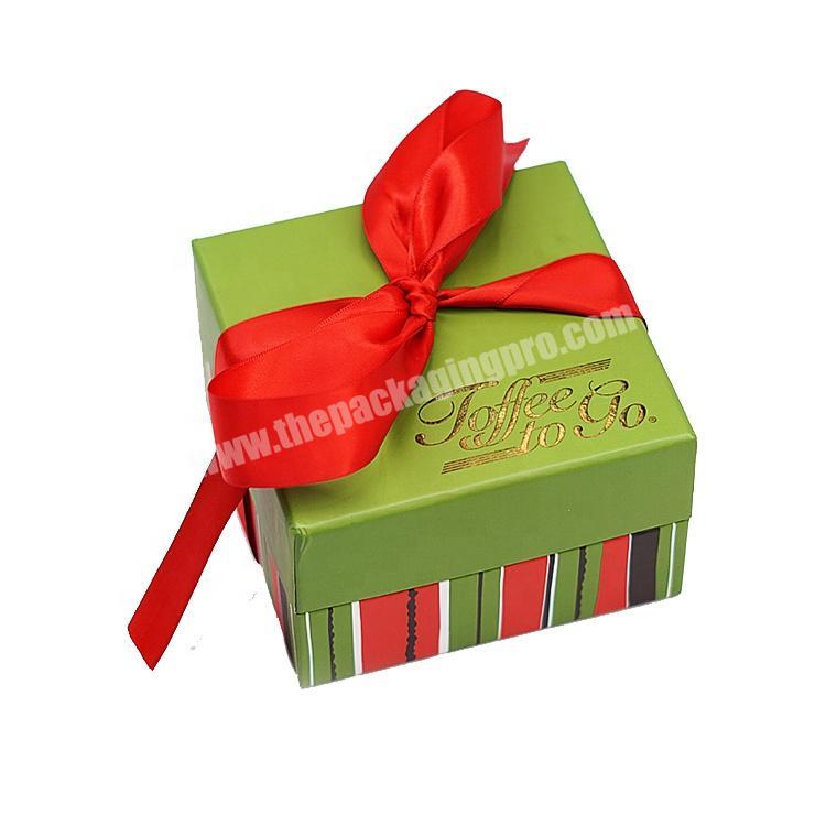 wedding Red green gift candy boxes with ribbon closure decoration