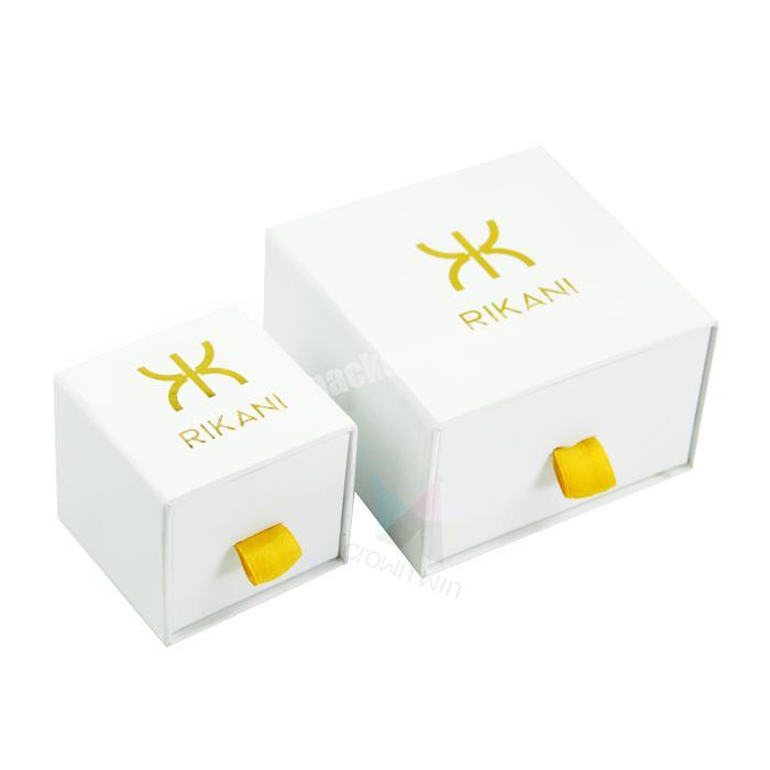 White Color Sliding Jewelry Box Packaging With Gold Ribbon