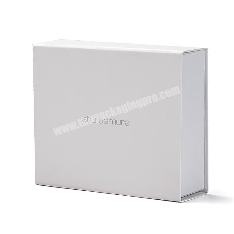 white cosmetic rigid folding gift paper packaging box with magnet custom logo