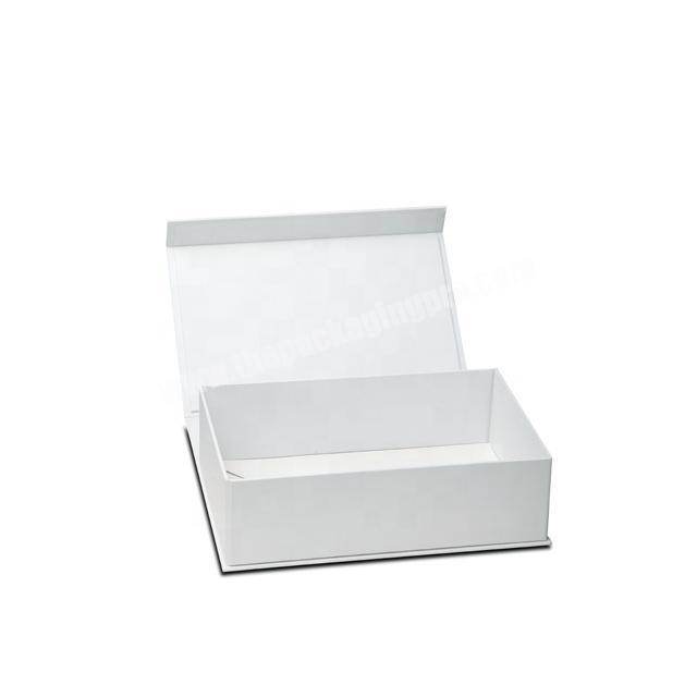 white folding magnetic packaging box with gold logo gift box folding packaging box with matte lamination