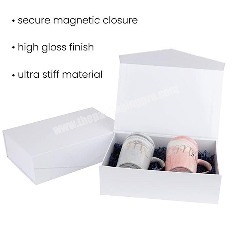 White hard gift box with magnetic closure gift box with white gloss finish