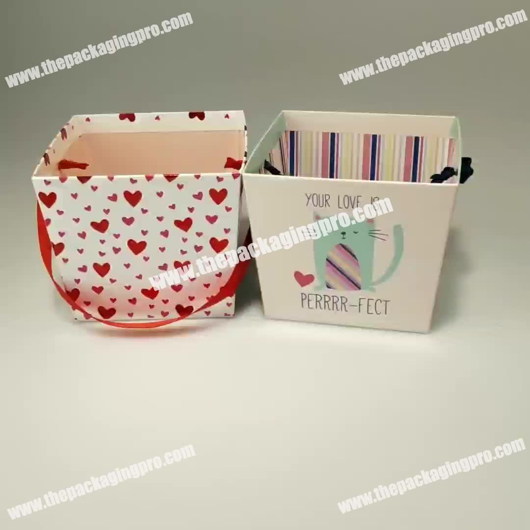 Wholesale Attractive Lovely Portable Take out Paper Packaging Gift Boxes with Handle