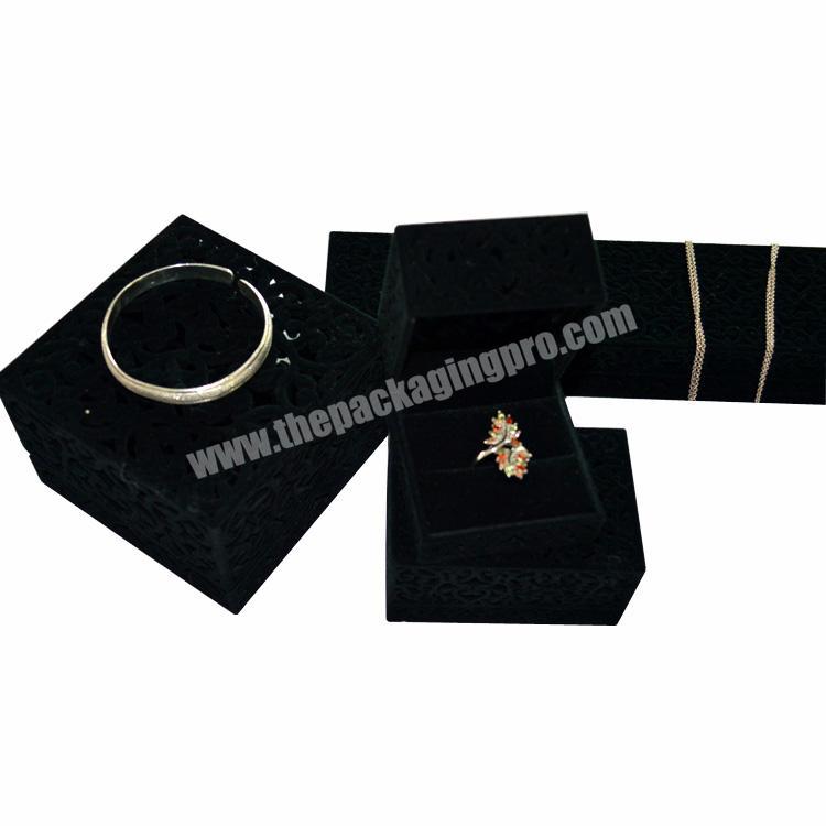 Wholesale Black Velvet Fashion Pearl Jewellery Boxes Online Shipping.