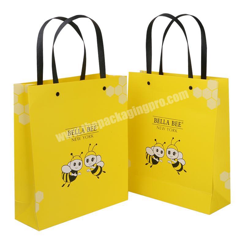 Wholesale Cheap Price Fancy Carry Packaging Paper Shopping Bag