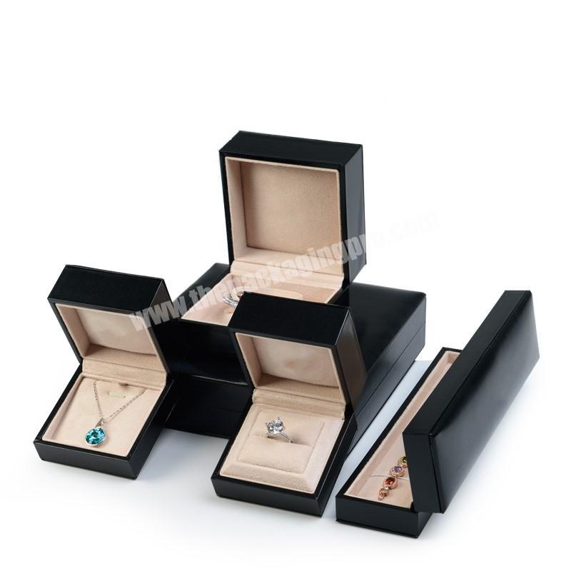 Wholesale  Custom Black PU leatherJewellery Gift Packing Jewelry Box