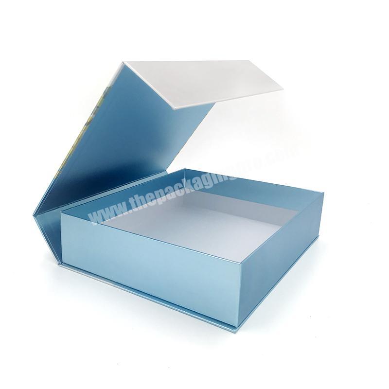 Wholesale Custom Book Style Clamshell  Clothing Rigid Paper Gift Package Carton Boxes With Magnetic Lid