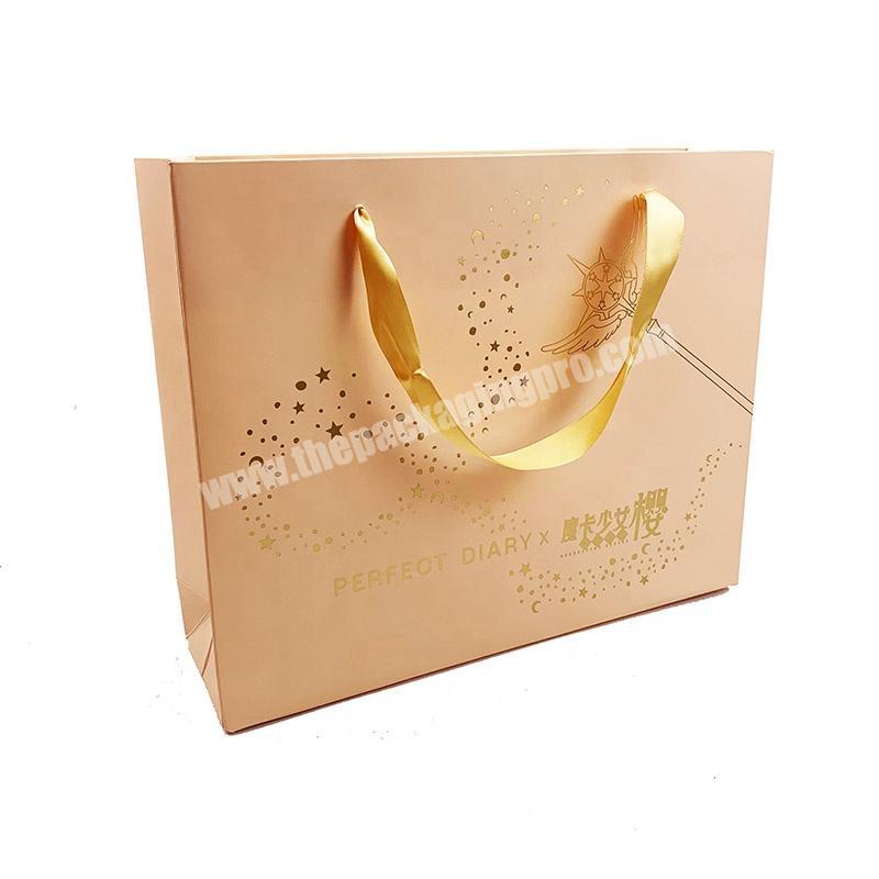 Wholesale Custom Cardboard Paper Printed Packaging Paper Bag For Gift Packaging