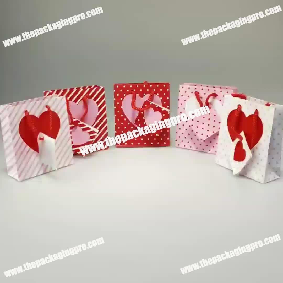 Wholesale Custom Colorful Wedding Gift  Hot Selling Paper Bags Stripe Heart Lovely Gift Bag Polka Dot Lovely Mini Gift Bags