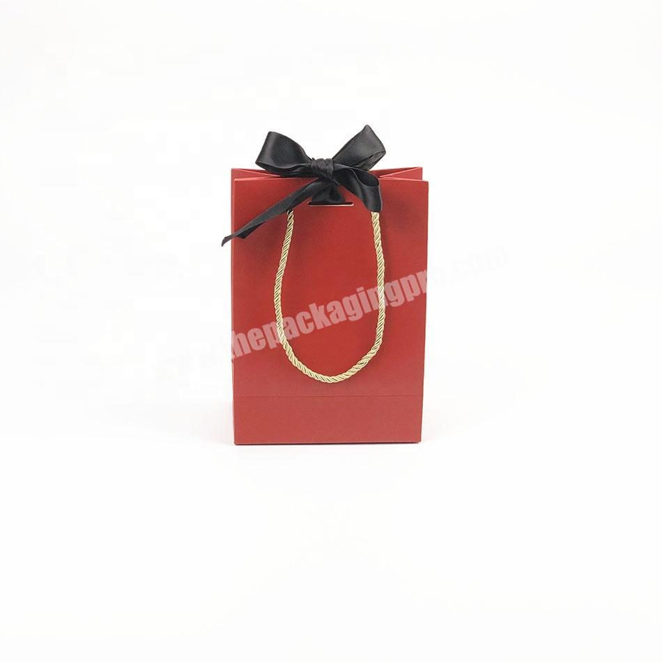 Wholesale Custom Logo Full Color Printing White Paper Ribbon Bowknot Closure Packaging Gift Paper Bag
