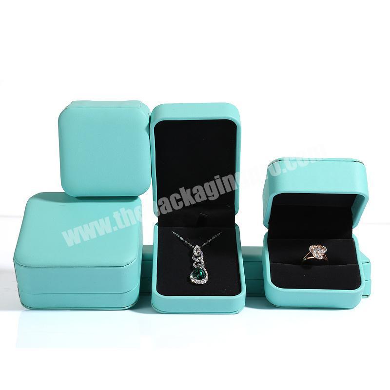 Wholesale custom logo pu leather jewelry box  luxury ring bracelet necklace jewelry packaging gift box