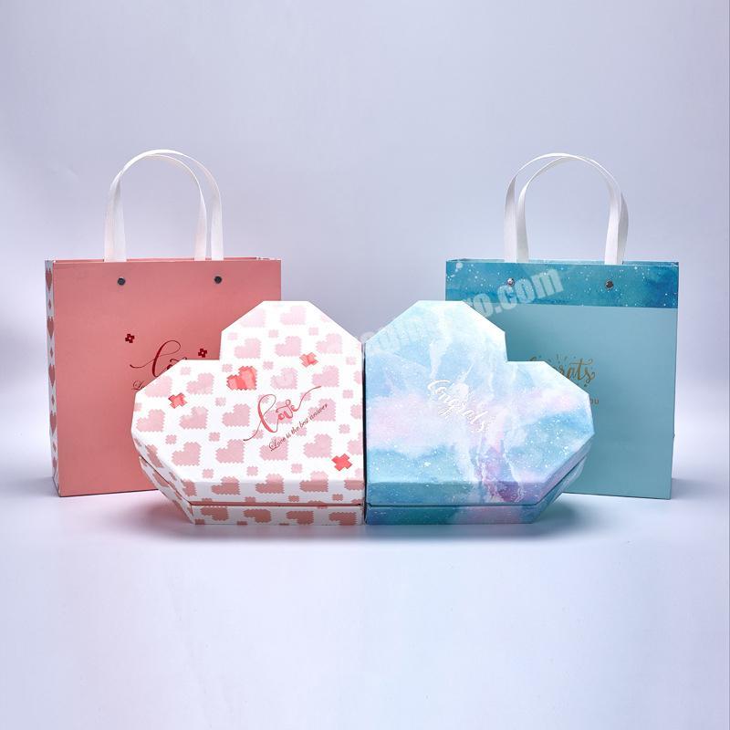 Wholesale custom peach heart shape paper gift bag and box set