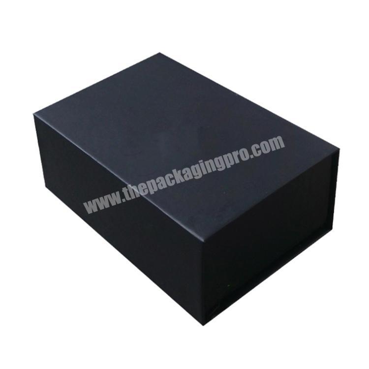 Wholesale custom print luxury white cardboard gift packing magnetic closure paper box