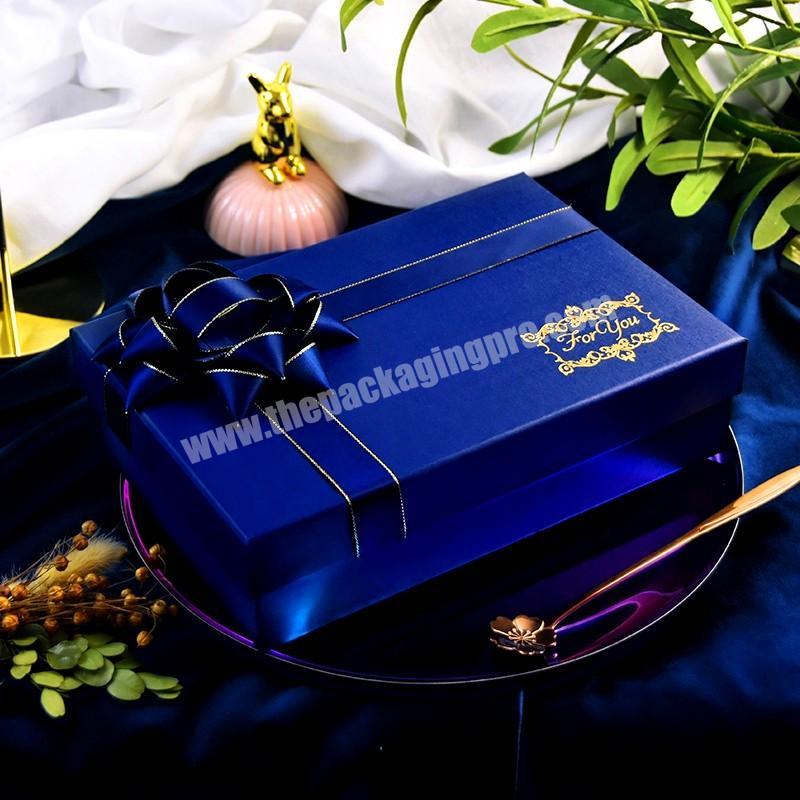 Wholesale Customized High-end Luxury Cardboard Gift Shoe Box Packaging With Ribbon