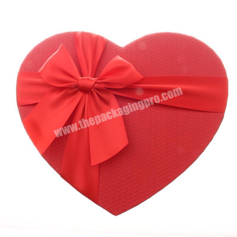 Wholesale Elegant Cardboard Handmade Wedding Anniversary Gift Packaging Party Flower Packing Special Red Heart Paper Box