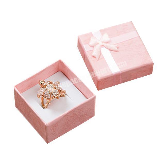 Wholesale foam filed jewelry boxes with lid