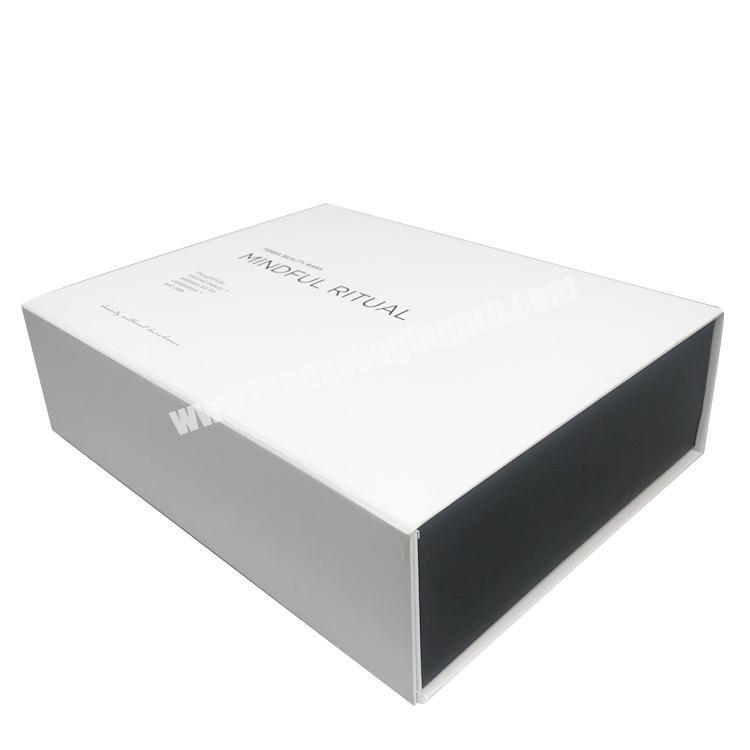 Wholesale High Quality White Folding Magnetic Packaging Box for cosmetic