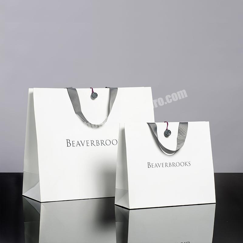 Wholesale Luxury Custom Logo Printed Paper Promotion Low Price Packaging Shopping Gift Bag