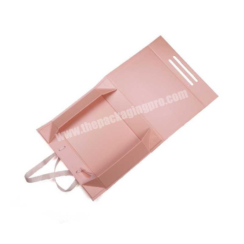 Wholesale pink magnetic folding packaging gift box for clothes