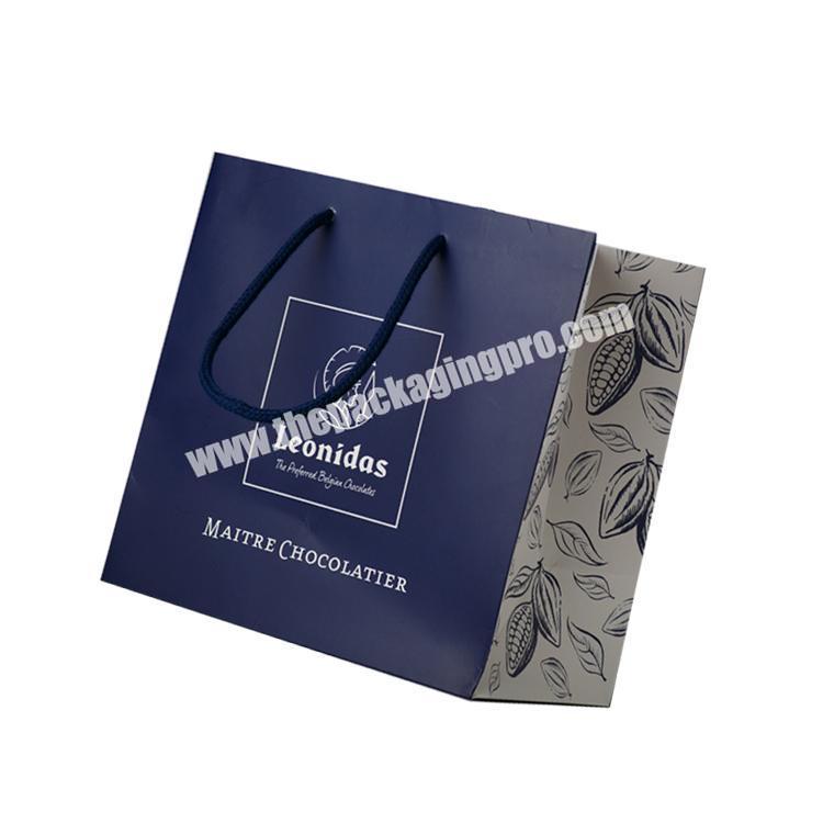 Wholesale recycled custom boutique kraft paper bag with handle