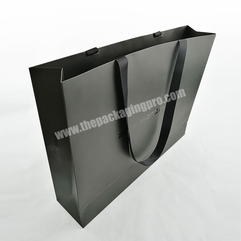 Wholesale Recycled Custom Logo UV Printed Black Luxury Shopping Gift Paper Bag